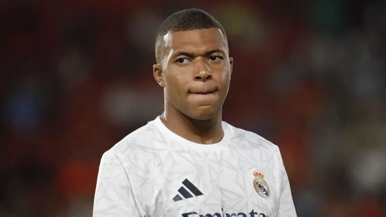Kylian Mbappe’den Real Madrid’e kötü haber geldi