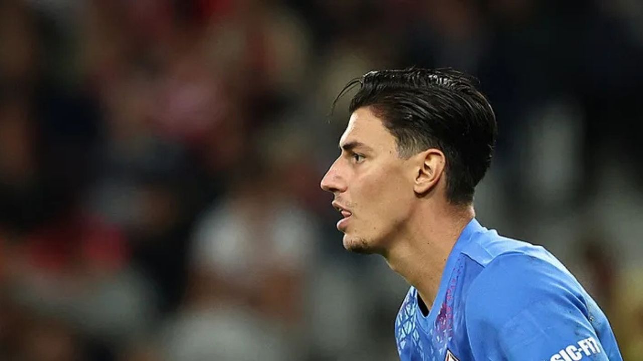 Berke Özer Lille’de Ağustos Ayının Futbolcusu Seçildi