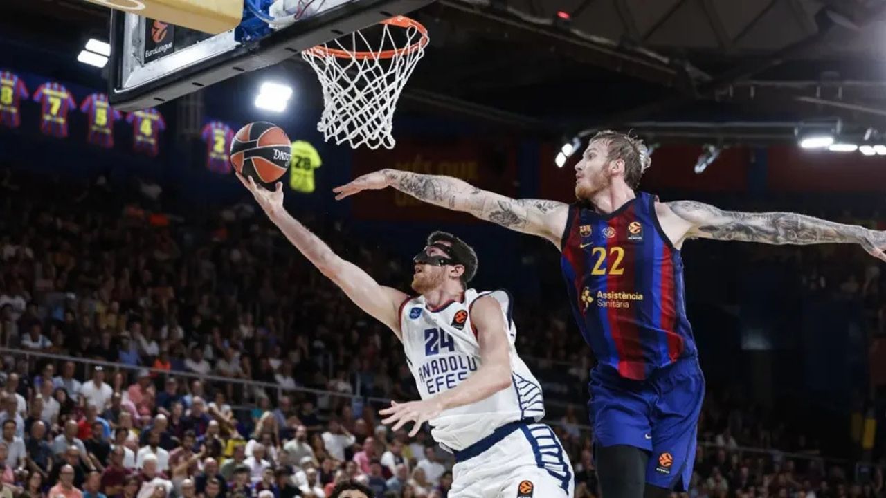 Anadolu Efes EuroLeague’e Mağlubiyetle Başladı Barcelona Engeli