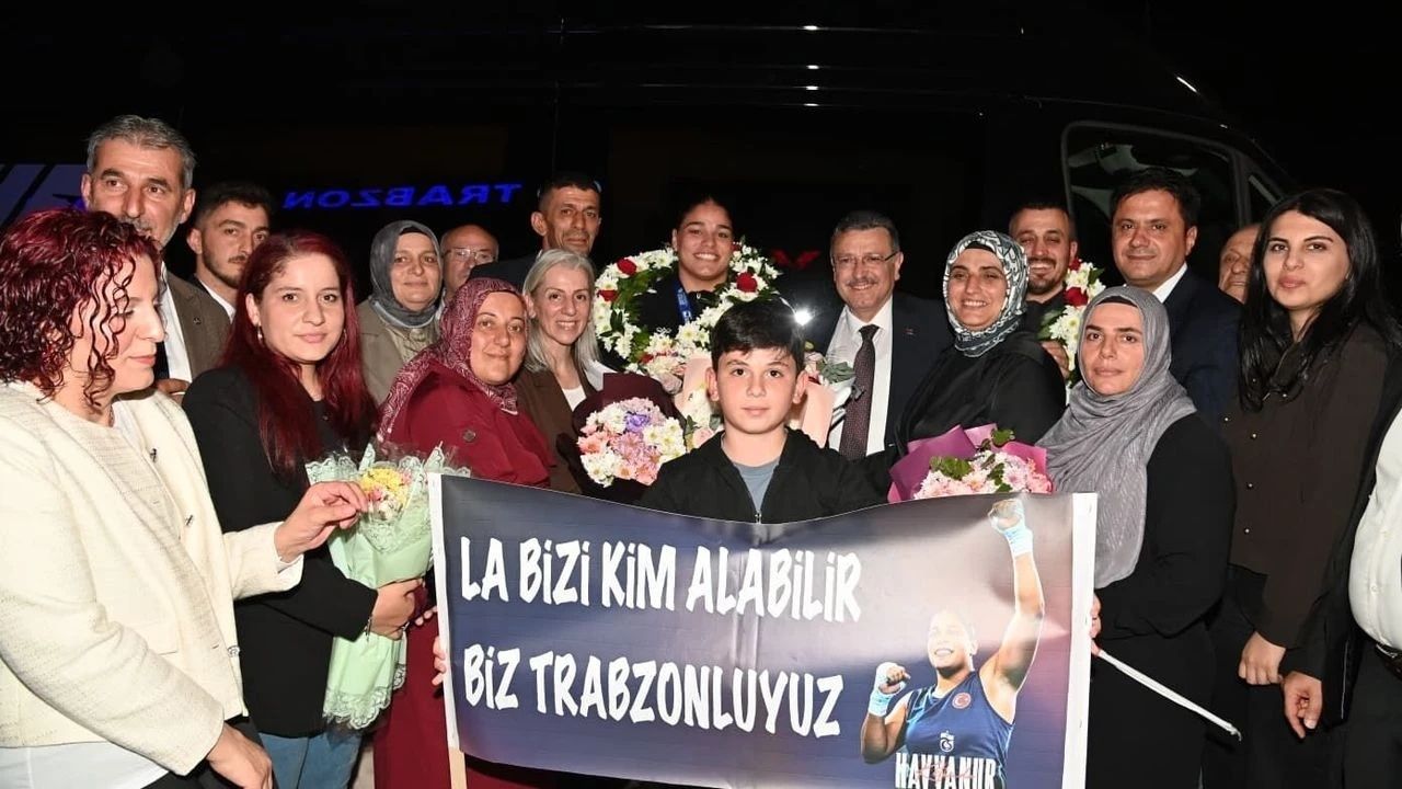 Havvanur Kethüda Trabzon’da Avrupa Şampiyonu Olarak Karşılandı