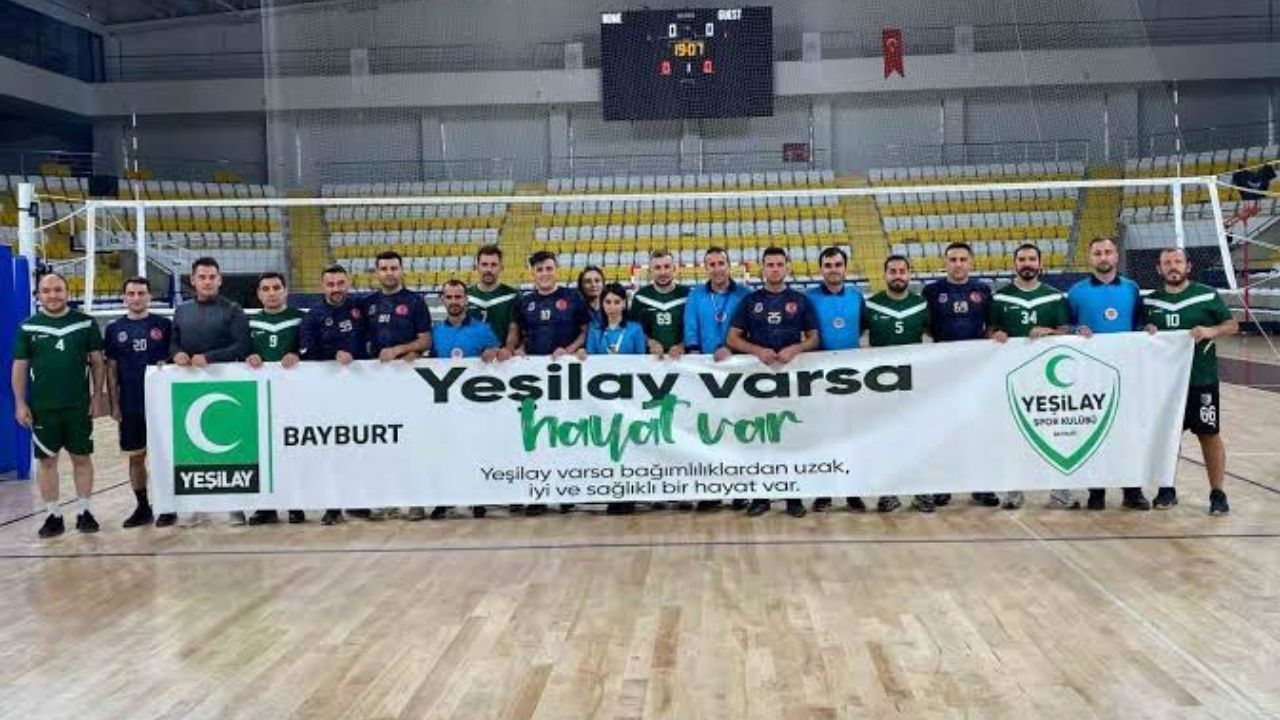 Bayburt’ta Kurumlar Arası Voleybol Turnuvası Heyecanı