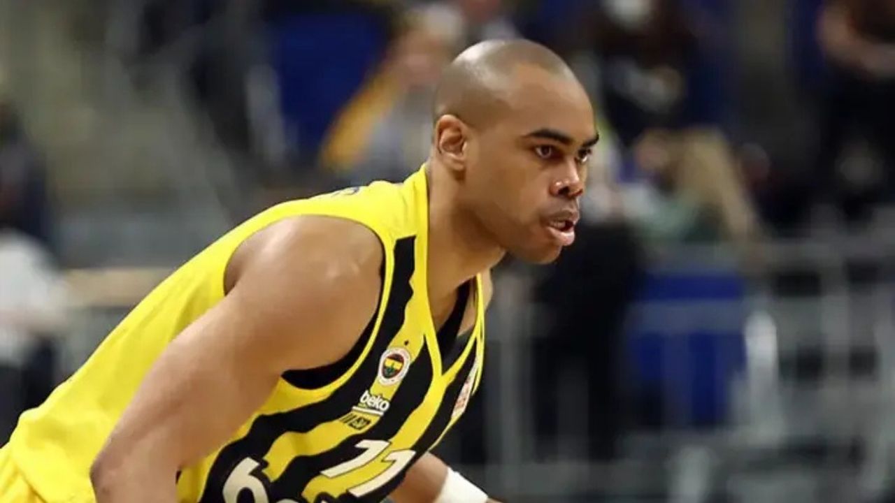 Karşıyaka, ABD’li Oyun Kurucu Markel Starks’ı Kadrosuna Kattı