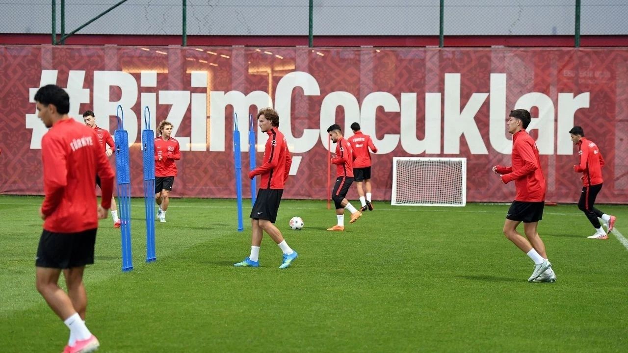 Fenerbahçe’de FIFA Transfer Yasağı Ödeme Sonrası Kaldırıldı