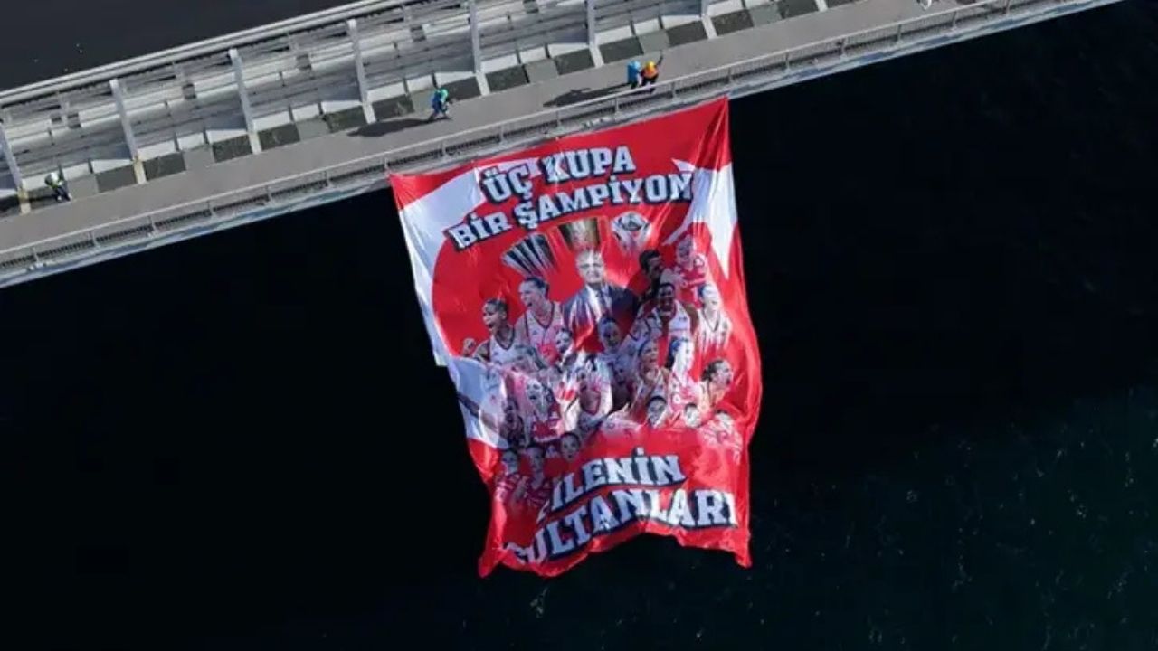 3 Kupa 1 Şampiyon: İstanbul Boğazı’nda Voleybol Gururu