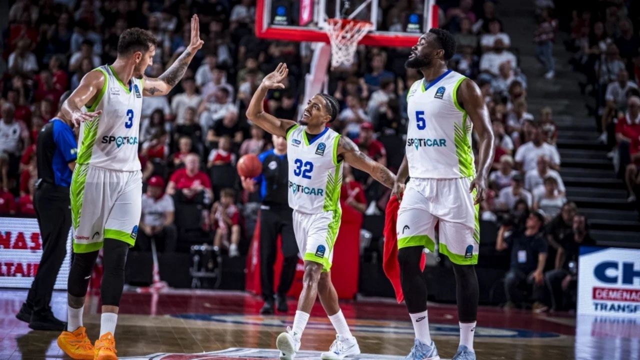 TOFAŞ, Fransa’da Cosea JL Bourg’u Yenerek EuroCup’ta İkiye İki Yaptı