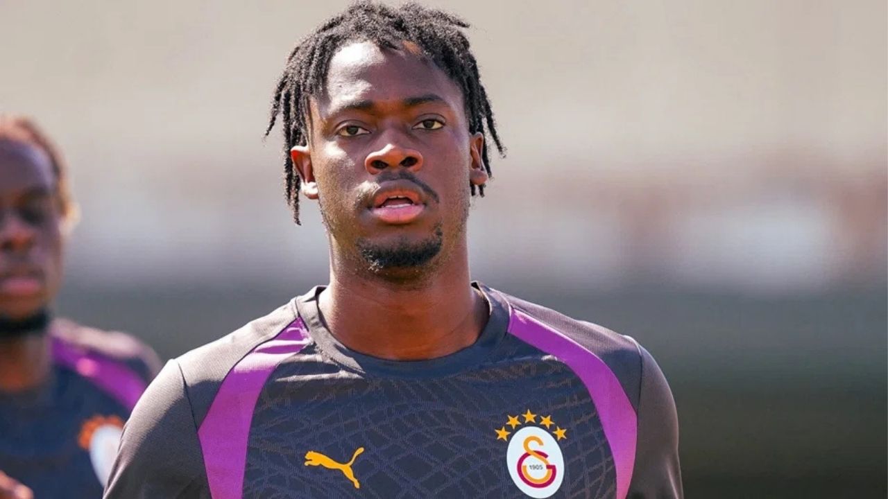 Galatasaray’da Bitshiabu kararı: Genç stoper için ayrılık iddiası