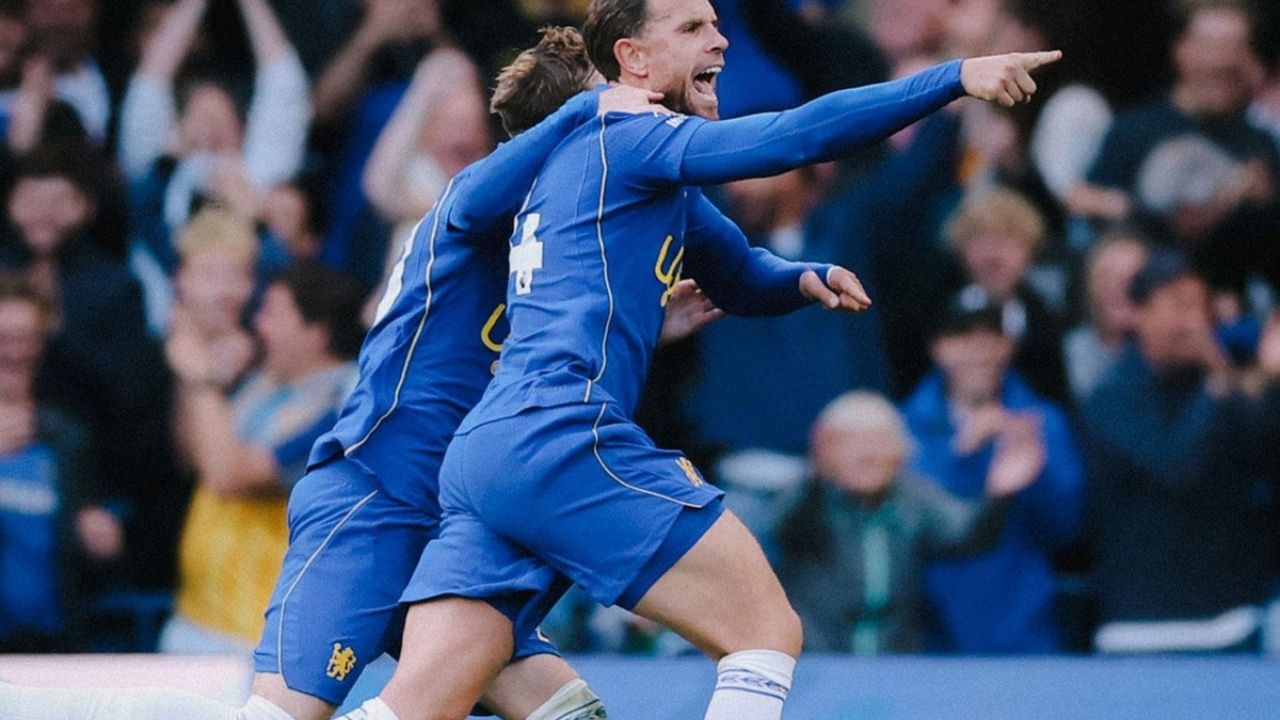 Chelsea, 2 dakika 29 saniyede iki golle maça damga vurdu