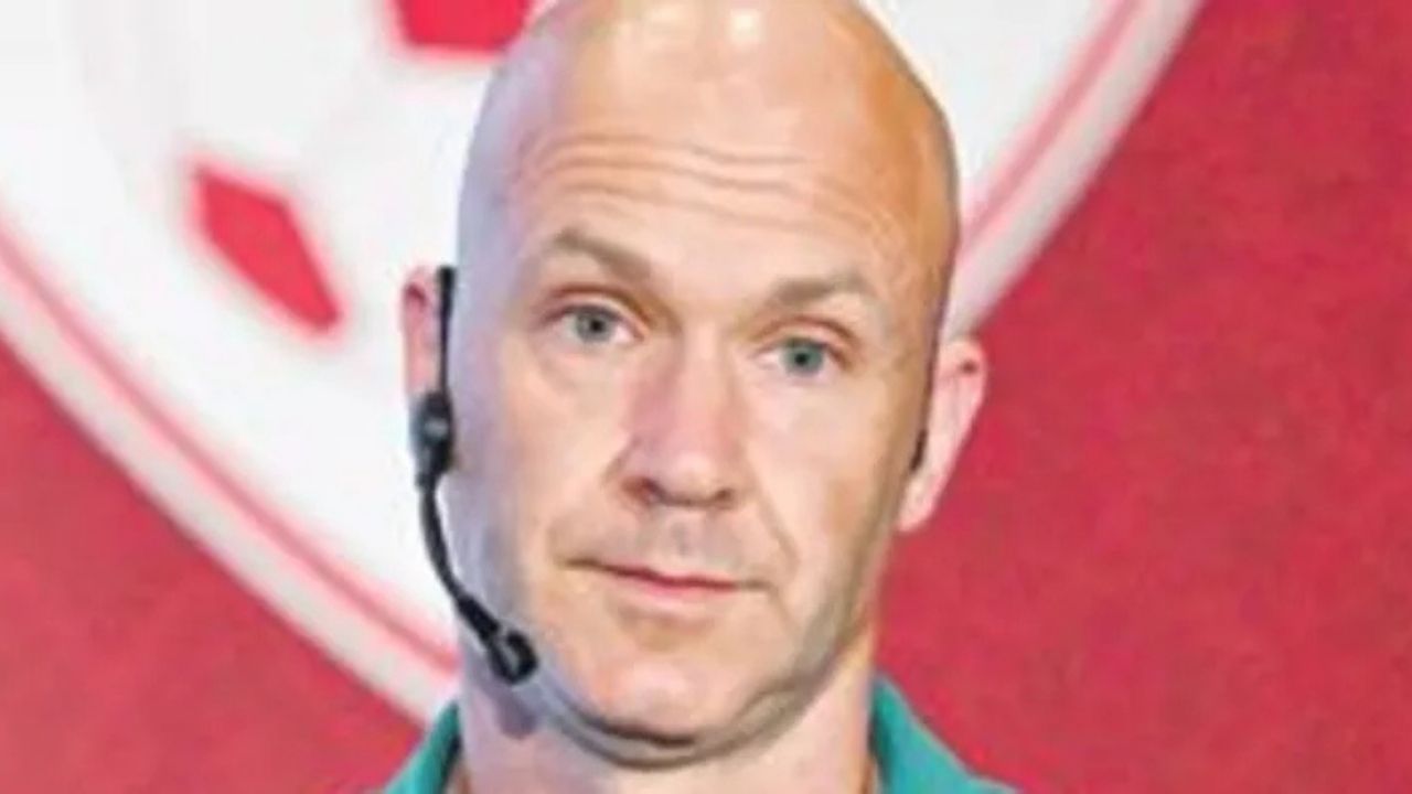 Anthony Taylor Sezon Sonuna Kadar Hakem Kurulunun Başında Kalacak