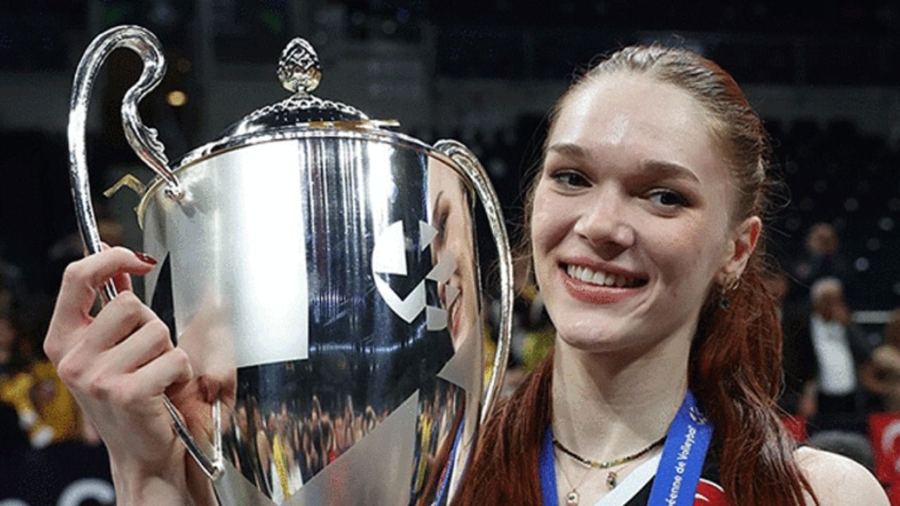 Marina Markova’nın hedefi VakıfBank ile beş kupayı birden kazanmak