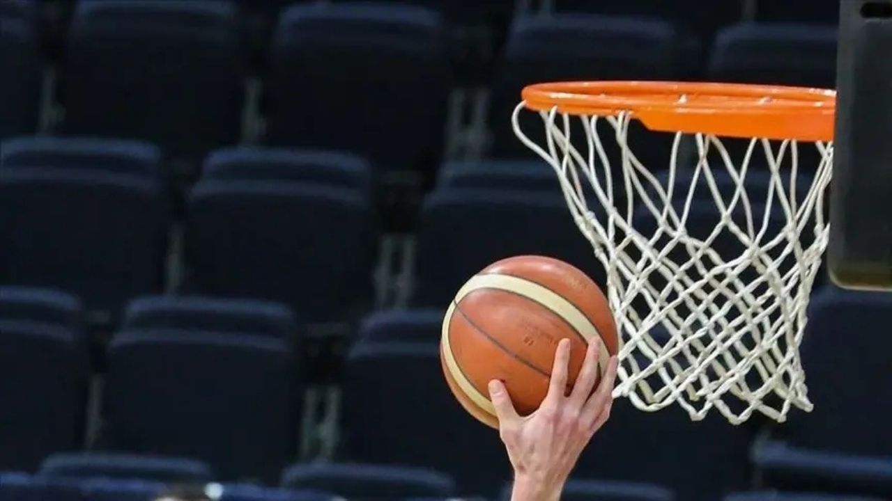 Fenerbahçe Tarfin, Olympiakos’u Deplasmanda 64-61 Mağlup Etti