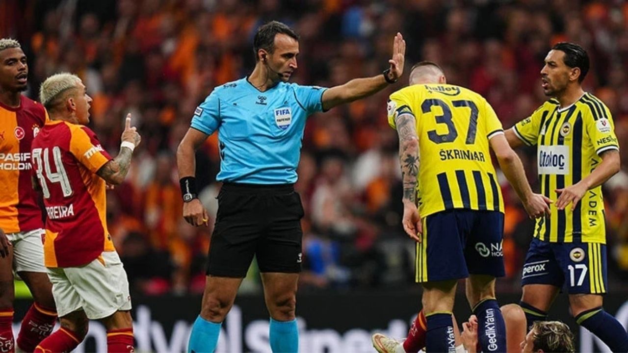 Derbi Hakem Kararları Tartışıldı: Penaltı Pozisyonuna Dikkat Çekti