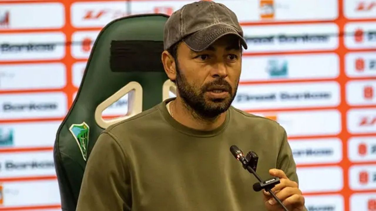Kocaelispor’da Selçuk İnan’dan Kupa Zaferi Sonrası Oyuncularına Övgü