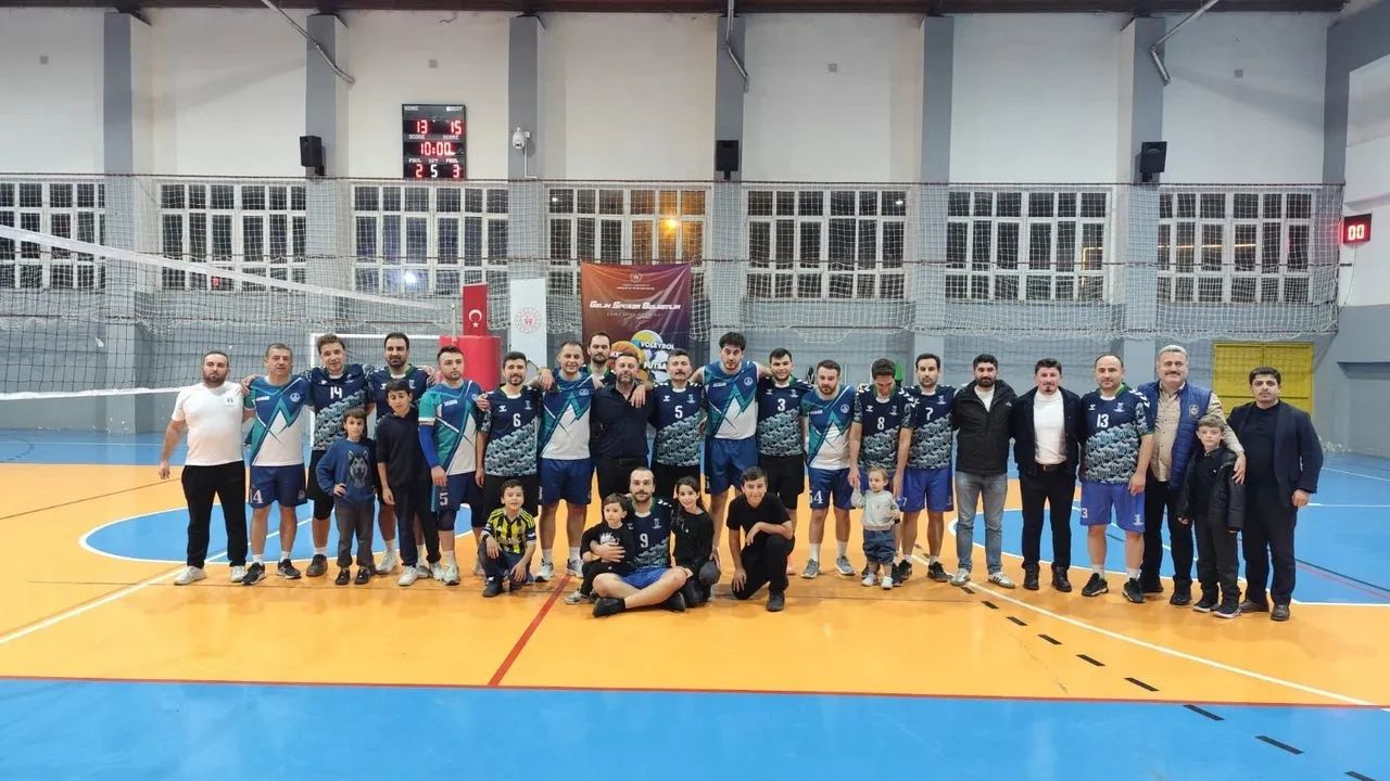 Kamu Kurumları Voleybol Turnuvası’nda Şampiyon SUBÜ Oldu