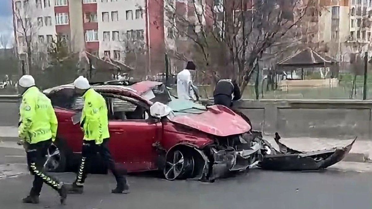 Kars’ta Feci Kaza: 1 Ölü, 1 Ağır Yaralı