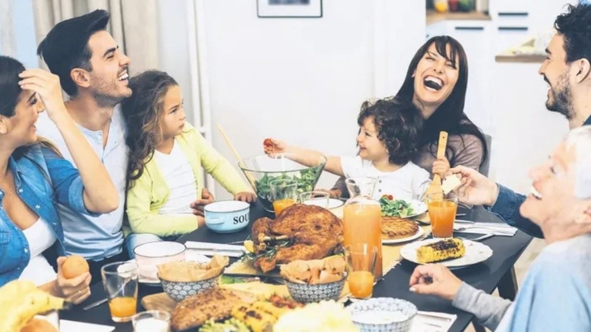 Uzmanların Dikkat Çeken Açıklaması: Aile Yemekleri Çocukları Destekliyor
