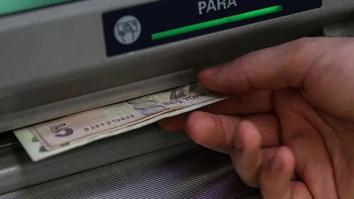 Emekli Promosyon Yarışı Kızıştı! Bankalar 100 Bin TL’ye Varan Ek Paketlerle Rekor Kampanyalar Sunuyor